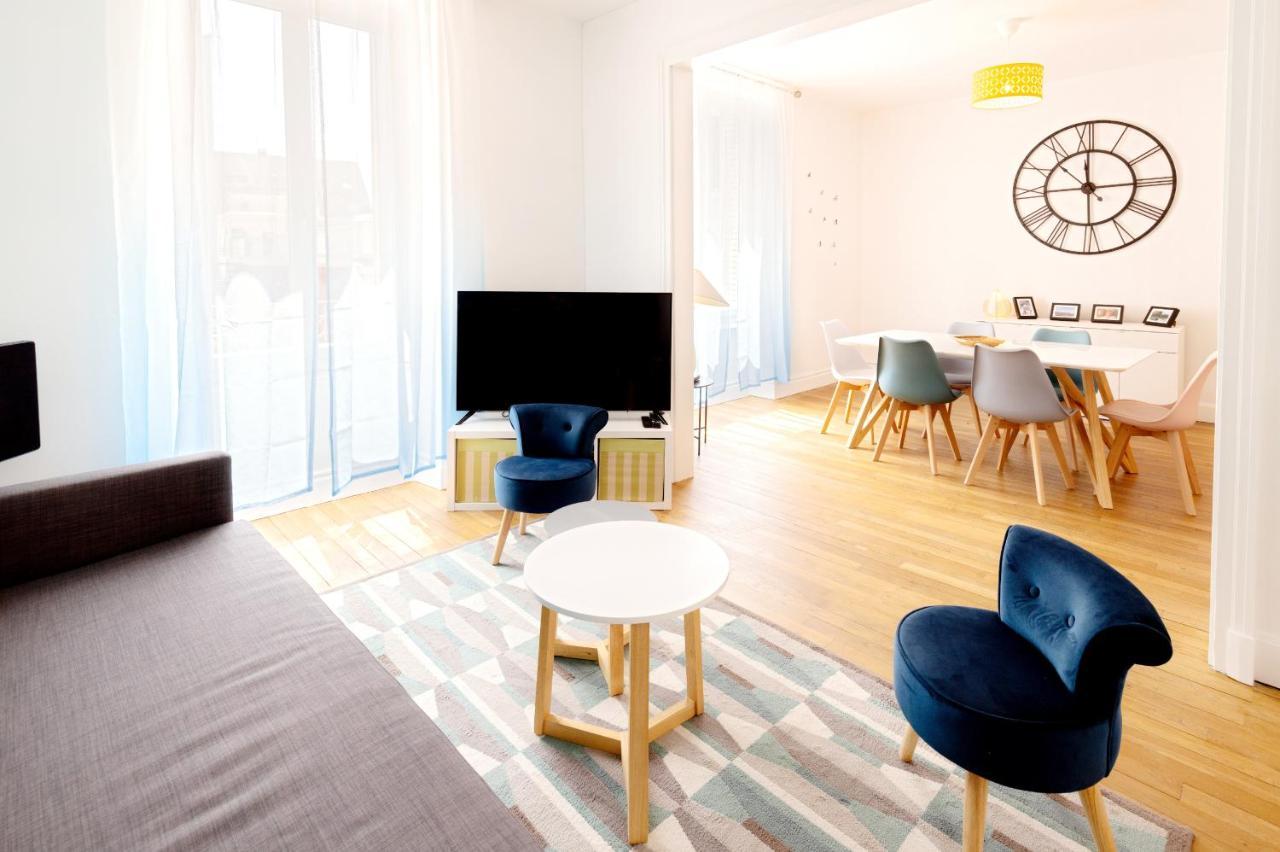 Spacieux T3 Centre Ville モンリュソン エクステリア 写真